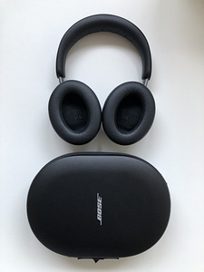 Bose QuietComfort Ultra (2 foto / 3)