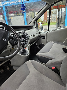 Renault Trafic 2.0 84kw 210073 km (7 foto / 8)