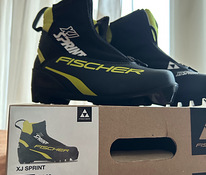 Детские лыжные ботинки Fischer XJ Sprint EU33