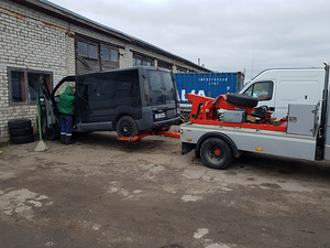 Puksiir Mercedes bens vario (7 foto / 10)