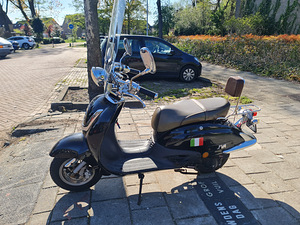 Znen retro 2010 4t (2 foto / 4)