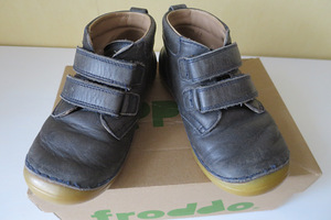 Froddo nahast kingad / tossud nr 26 (2 foto / 4)