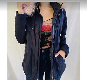 Roosa karvaga parka (1 foto / 2)