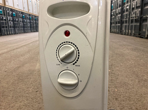Õliradiaator 1500W (2 foto / 3)