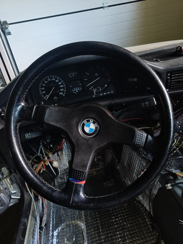 Руль BMW M-Tech 1