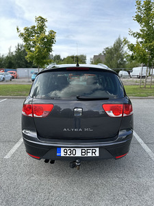 Seat Altea XL 2.0tdi 103kw dsg (4 foto / 9)