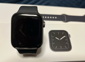 Apple Watch 5 series(44mm) (3 foto / 4)