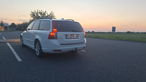 Volvo v50 2.0, 100kw (3 foto / 13)