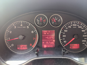Audi A3 S-line (10 foto / 12)