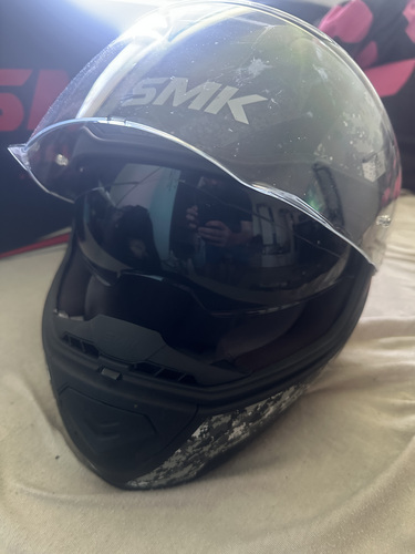 Kiiver SMK M