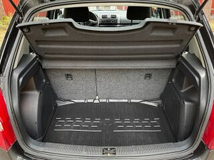 Skoda Fabia 1.2 55 kW TDI 2011 (8 foto / 15)