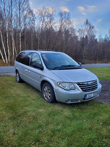 Chrysler Grand Voyager (4 foto / 10)