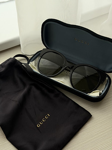 Очки GUCCI (1 фото из 6)