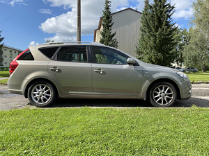 Kia Ceed 2011 1.6 85kw Diisel (1 foto / 5)