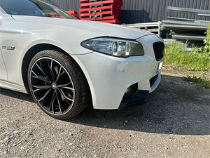 BMW F10/F11 M-pakett esistsange Facelift (2 foto / 8)