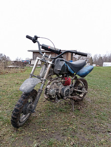 Krossikas 70cc 4t (1 foto / 4)