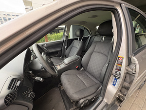Mercedes-Benz C 180 KOMPRESSOR 105kW (9 foto / 15)