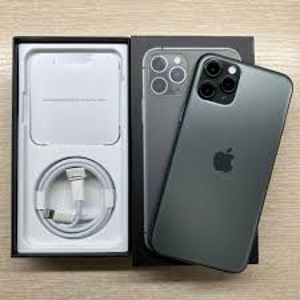 iPhone 11 Pro 256GB Green vǎga heas seissukorras (1 foto / 2)