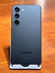 Samsung Galaxy S23 8/256GB Black heas seissukorras (2 foto / 2)