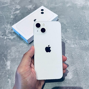 iPhone 13 128GB White väga heas seissukorras (1 foto / 1)