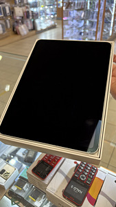 iPad Pro 11 LTE 256Gb uueväärne (2 foto / 2)