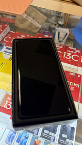 Samsung Galaxy S21 Ultra 12/256GB Black Heas seissukorras (2 foto / 2)