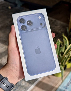 Apple iPhone 17 Pro Max 256Gb Blue UUS/ New (1 foto / 2)
