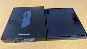 Samsung Galaxy Fold 6 12/256Gb в хорошем состоянии (2 фото из 5)
