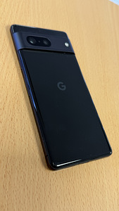 Google Pixel 7 128Gb Black v heas korras (2 foto / 3)