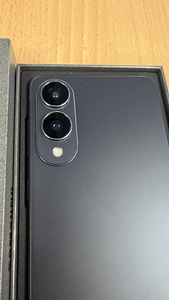 Samsung Galaxy S25 Edge 256Gb Black v heas korras (3 foto / 6)