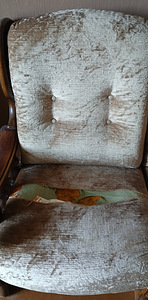 Komplekt (diivan + 2 tugitooli + laud) (6 foto / 7)