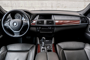 Autorent - BMW X6 4.0d Xdrive (3 foto / 3)