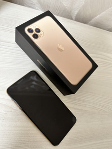 Apple iPhone 11 Pro Max 256GB (2 foto / 2)