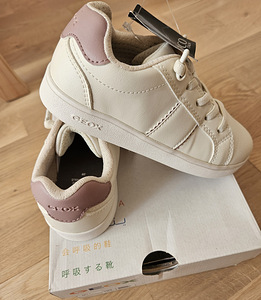 Geox (3 фото из 4)