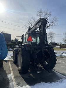 Traktor VALTRA 8050-4 (5 foto / 6)