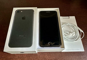 iPhone 6 128Gb (2 фото из 3)