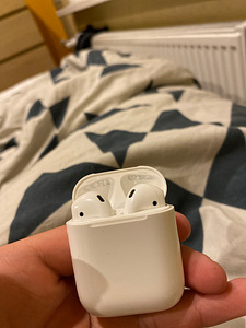 Airpods gen 2 (1 фото из 2)