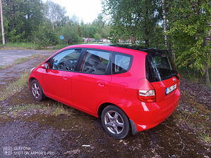Honda Jazz (7 foto / 8)