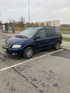 Chrysler Voyager 2,5 d (1 фото из 3)