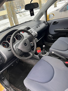 Honda Jazz (6 фото из 9)