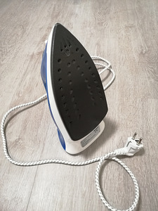 Утюг Tefal (1 фото из 5)
