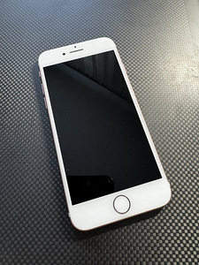 iPhone 7 32GB Rose Gold (1 foto / 5)