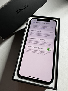 iPhone 11 Pro 256GB Space Gray (3 foto / 4)