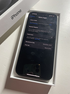 iPhone 15 Pro 128GB Black Titanium (3 foto / 3)