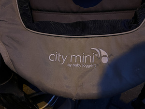 Б/у Baby Jogger City Mini 4W (3 фото из 4)