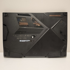 MSI Thin GF63 | i7-12650H RTX 4060 8GB (3 foto / 5)