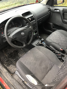Opel Astra 1.6 62kw (5 foto / 5)