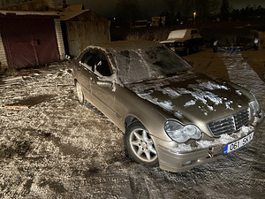 Mercedes-Benz C200 120kw kompressor ATM (1 foto / 5)