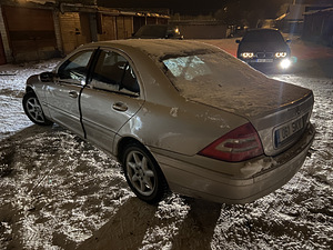 Mercedes-Benz C200 120kw kompressor ATM (3 foto / 5)