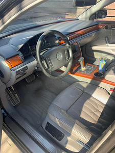 Volkswagen Phaeton 3.0 165kw, ÜV 01.27, reg.tasu makstud (7 foto / 8)